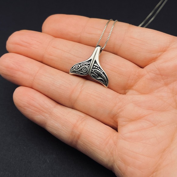 Sterling Silver Aboriginal Orca Whale Tail Necklace Unisex Peter Stone Co PSCL - Picture 8 of 9